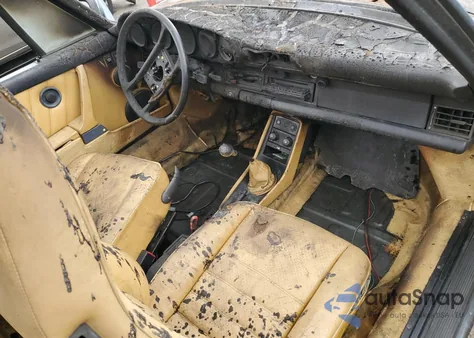 1988 Porsche 911 Targa z USA, uszkodzony, nr VIN WB0EB0918JS160838